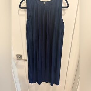 UNIQLO MIDI LENGTH DRESS NAVY BLUE